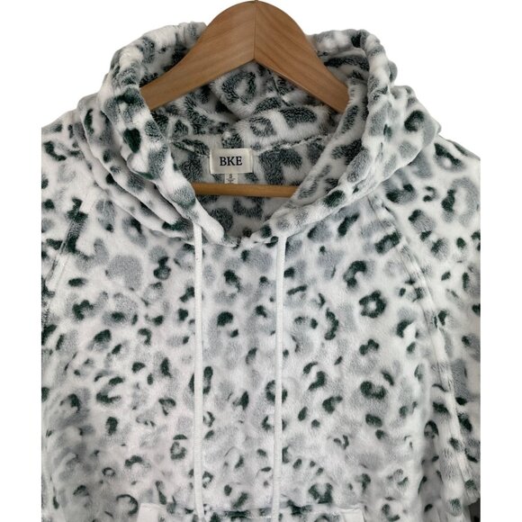 BKE Buckle Women Size Small White & Green Leopard Print Fleece Hoodie Sweatshirt - Picture 2 of 8